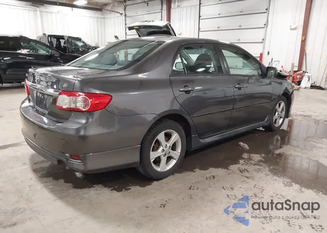 2013 Toyota Corolla S из США, поврежденный, VIN 5YFBU4EE7DP153902